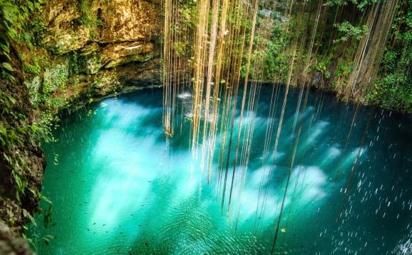 Les 10 plus belles piscines naturelles au monde - Le parc Ik Kil au Mexique
