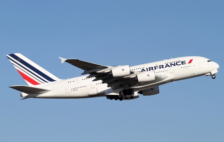 Air France : promo vols A/R vers les Antilles, New-York, la Thaïlande...