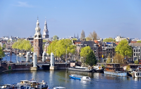 Amsterdam : vente flash, week-end 2j/1n en hôtel 4* + petit-déjeuner, - 70%