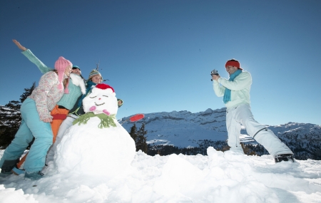 Pierre & Vacances : forfaits ski gratuits pour les enfants à Noël