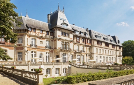Chantilly : week-end romantique 2j/1n en hôtel 4*, chambre au château et petit-déjeuner inclus