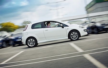 Europcar : bons plans location voiture à petits prix, Italie, France, Portugal, Espagne...