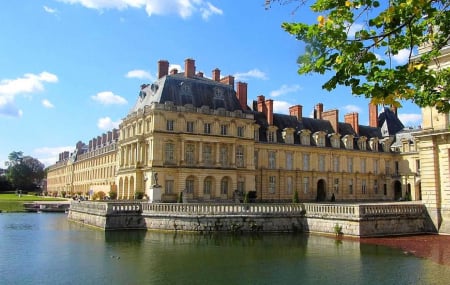 Fontainebleau : week-end 2j/1n en hôtel 4* + petit-déjeuner + visite du château, - 29%