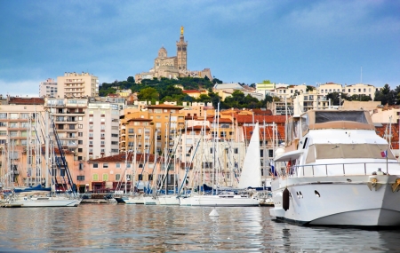 Marseille: vente flash week-end en appart-hôtel, dispo aux ponts, - 43% 