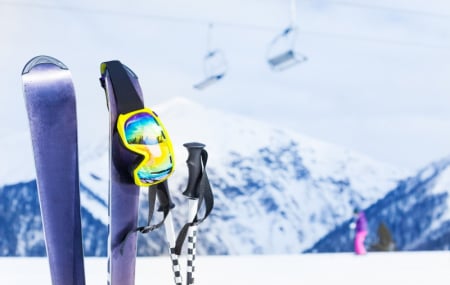 Ski tout compris : locations 4j/3n à 8j/7n en chalet + forfait + matériel, jusqu'à - 53%