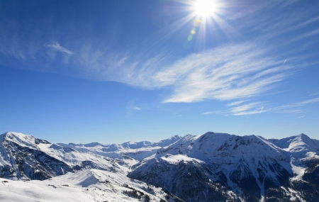 Alpe d'Huez : vente flash ski 2 à 7 nuits, hôtel 3* + petit-dej, pied des pistes, jusqu'à - 70%