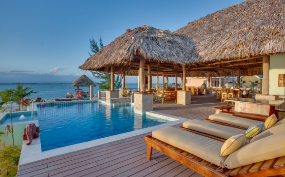 Job de rêve : parcourez le monde & testez des villas de luxe ! - Et si vous étiez payés pour aller luxueusement aux 4 coins du monde ?