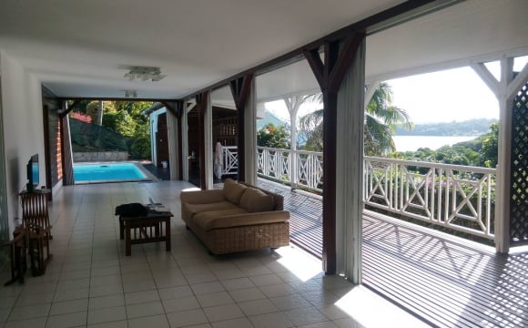 Les 10 plus belles villas d'été vues sur Airbnb - Villa Le Robert en Martinique