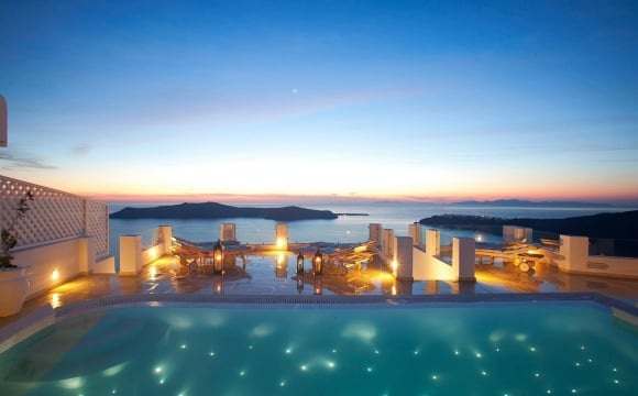 10 hôtels romantiques à Santorin - Détente et design à Perissa