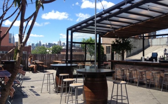 10 bars rooftops à New-York - Berry Park : chaleur et détente