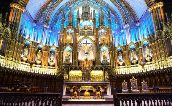 10 visites immanquables au Québec par Bird of Passage America - Le Vieux Montréal et le Vieux Port