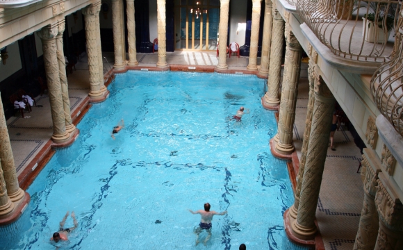 Les plus prestigieux bains thermaux de Budapest - Un cadre historique et patrimonial d'exception