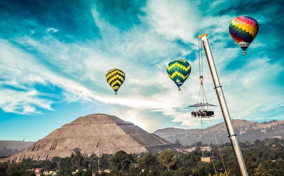 10 restaurants situés dans des endroits sensationnels - Dinner in the sky