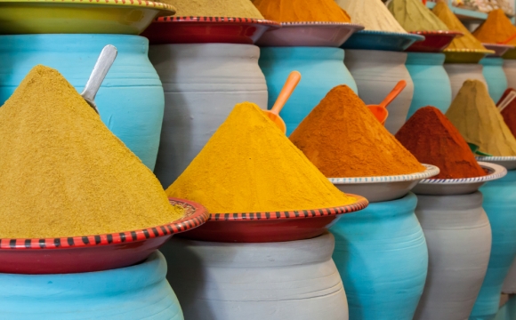 Top 10 des lieux à visiter à Marrakech - Faire du shopping dans les souks