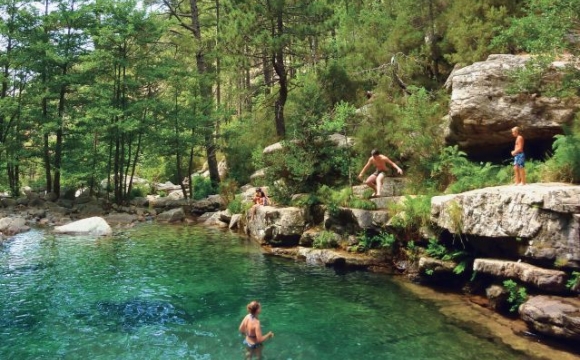 Les plus belles piscines naturelles - Les piscines d’Aïtone