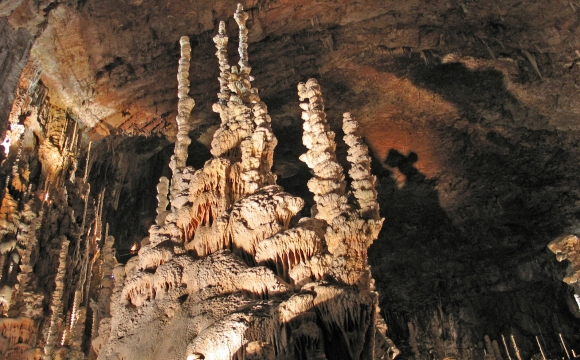 Les 10 plus belles grottes du monde - Aven Armand