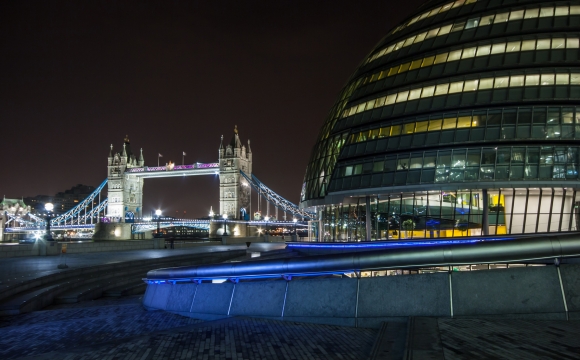 10 activités gratuites à faire à Londres - Assistez aux spectacles du Scoop