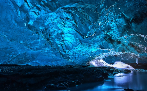 10 lieux surnaturels dans le monde - Grotte glacière