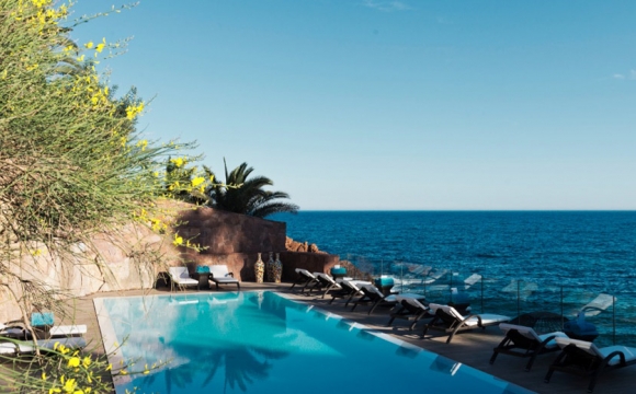 Les 10 plus belles piscines de France - Tiara Miramar à Théoule-sur-Mer