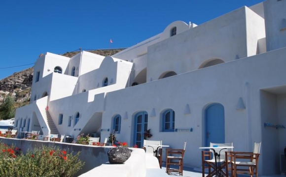 10 hôtels romantiques à Santorin - Les pieds dans l'eau à Akrotiri