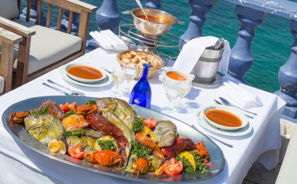 10 restaurants pour déguster la véritable bouillabaisse à Marseille - Le Rhul