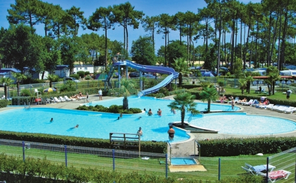 10 campings incontournables de France - Les Viviers