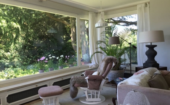 Les 10 plus belles maisons où passer l'automne reperées sur Airbnb - Grande demeure familiale à Montreux, Vaud, Suisse