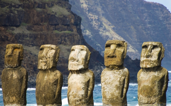 Le Chili, terre de contrastes aux paysages variés - Une petite île au grand succès !