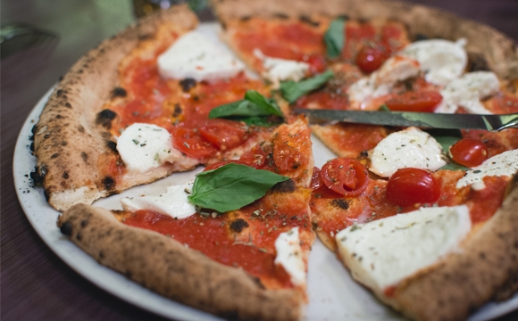 10 raisons pour lesquelles on adore l'Italie - La pizza, le symbole de la cuisine italienne