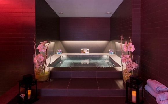 10 chambres d'hôtel en France avec jacuzzi - Le Royal Antibes, Antibes