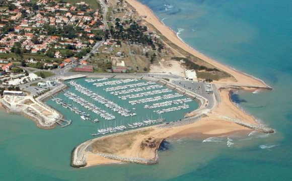 Les 10 plus belles plages de la Côte Atlantique - La plage des Huttes de Saint-Denis-d’Oléron