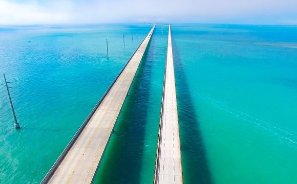 Les 10 plus belles routes au monde à faire en moto - La route “Seven Mile Bridge”, Floride, USA