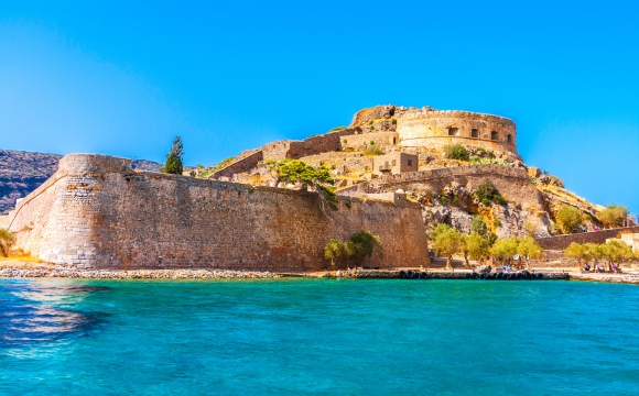 10 visites immanquables en Crète - Presqu’Ile de Spinalonga