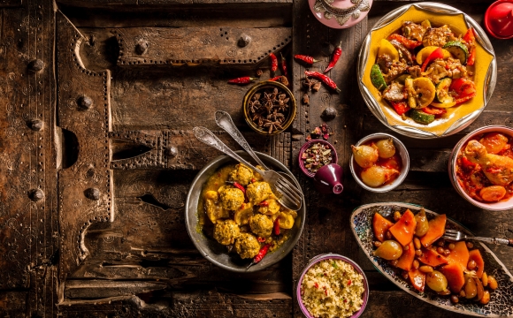 10 activités incontournables à faire à Agadir - Goûter à la cuisine marocaine
