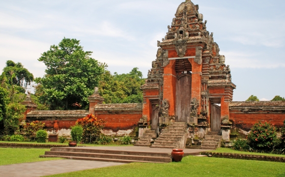 10 raisons de visiter Bali - De nombreux temples et édifices à découvrir