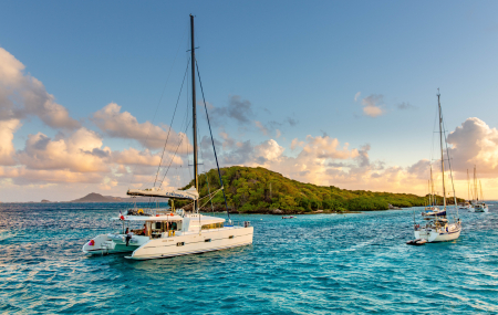Catamaran privatisé ou à la cabine, que choisiriez-vous pour votre croisière idéale ?