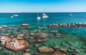 Corse du Nord, printemps/été : croisière 8j/7n en catamaran en pension complète 