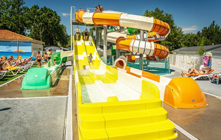 Île d'Oléron : vente flash, 8j/7n en mobil-home 4* tout confort avec espace aquatique, dispos été