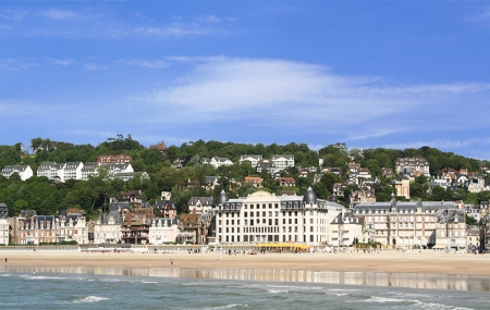 Trouville : vente flash week-end en hôtel 4* face à la plage, - 46%
