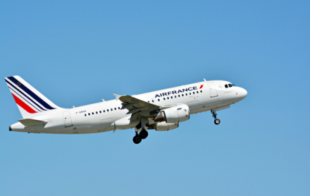 Vols Europe : billets A/R vers Ibiza, Londres, Barcelone, Naples, Porto...