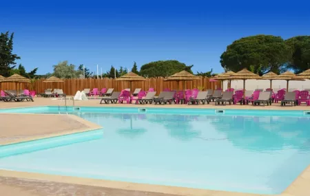 Campings avec piscine : 8j/7n en mobil-home 4 et 5* , Côte d'Azur, Landes, Vendée...
