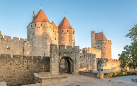 Carcassonne : vente flash, week-end 2j/1n ou plus en hôtel 4* bien situé + petit-déjeuner, - 64%