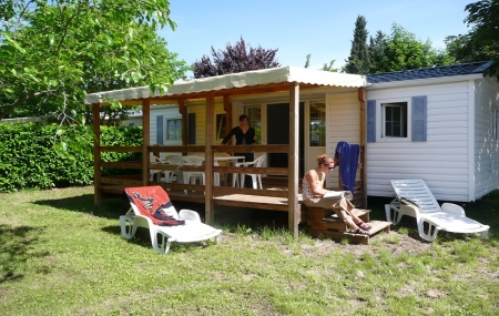 Ardèche : vente flash location 8j/7n en camping 4*, - 40%