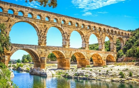 Pont du Gard : vente flash, 8j/7n en résidence 4* avec piscine , dispos été, - 49% 