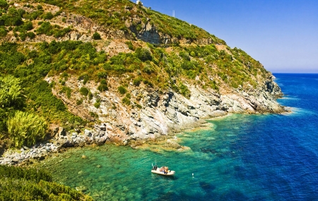 Corse : vente flash location 8j/7n en résidence bord de mer, jusqu'à - 30%