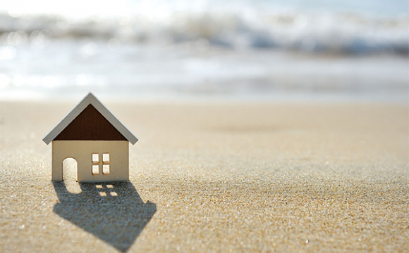 Acheter un appartement à la plage : le bon plan pour partir en vacances à moindre coût !